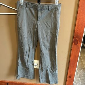 Gap Khakis green/grey color